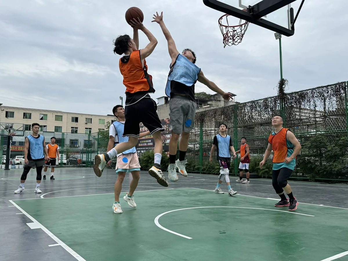 如何结合跑步和篮球训练提高耐力?_2